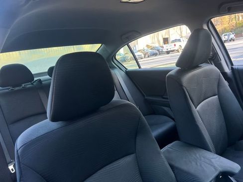 Used 2016 Honda Accord LX image 28