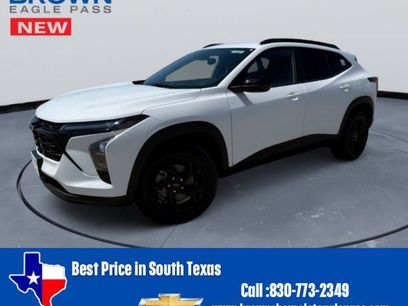 New 2026 Chevrolet Trax LT w/ Midnight Edition