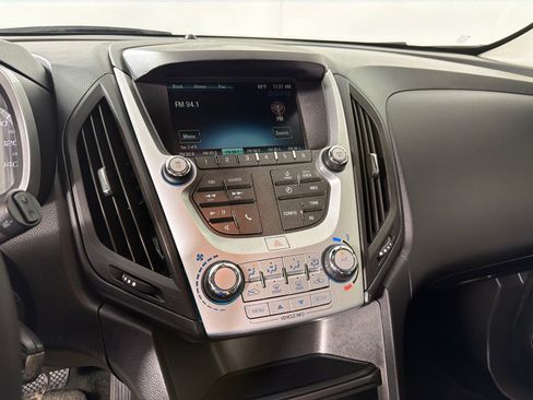 Used 2017 Chevrolet Equinox LS FWD image 15
