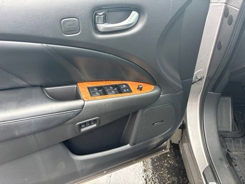 Used 2011 Nissan Murano AWD/4WD image 9