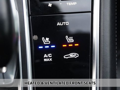 Used 2019 Porsche Panamera Turbo image 8