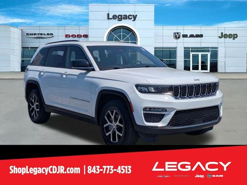 Used 2025 Jeep Grand Cherokee Limited AWD/4WD image 1