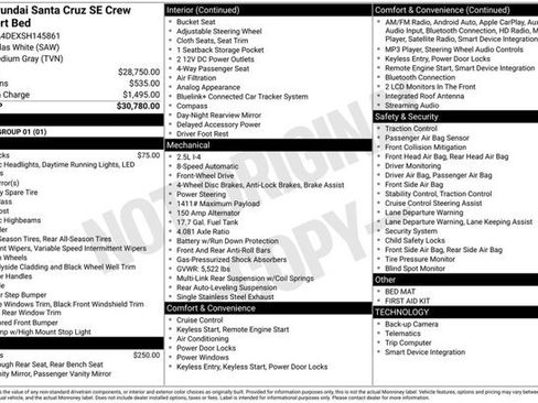 Used 2025 Hyundai Santa Cruz SE image 2