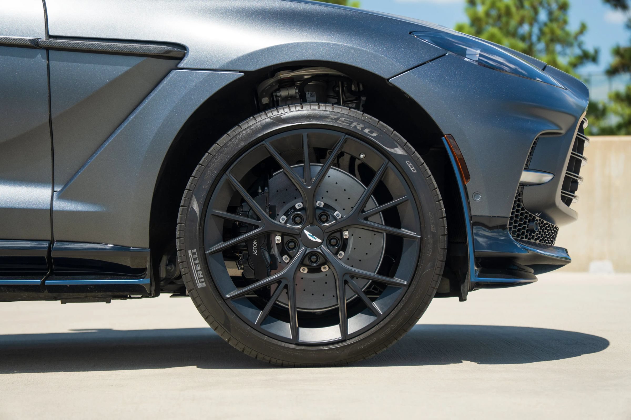 Used 2025 Aston Martin DBX 707 AWD/4WD image 12
