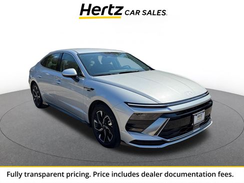 Used 2025 Hyundai Sonata SEL FWD image 1