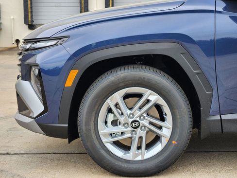 New 2026 Hyundai Tucson SE image 7