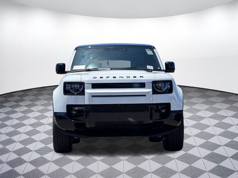 New 2026 Land Rover Defender 110 X-Dynamic SE AWD/4WD image 5