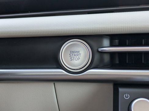 New 2026 Hyundai Tucson SE image 29