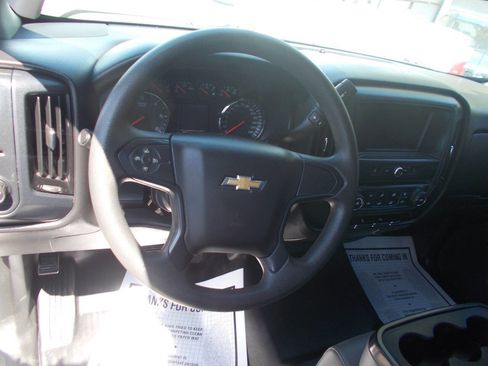 Used 2017 Chevrolet Silverado 2500 W/T image 6