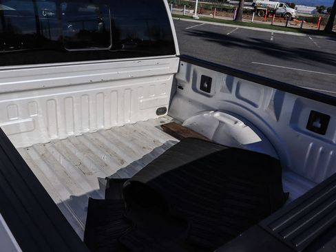 Used 2019 Ford F150 Platinum w/ Equipment Group 701A Luxury image 22