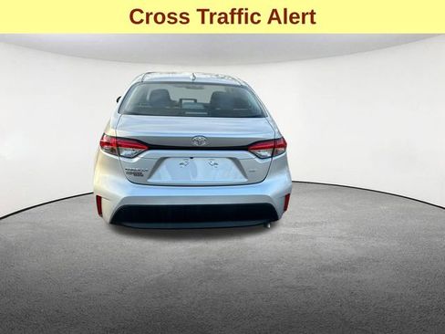 Certified 2024 Toyota Corolla LE image 9