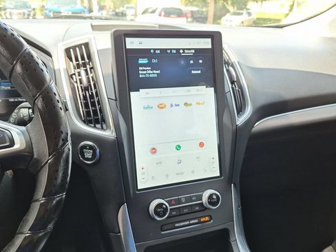 Used 2023 Ford Edge Titanium AWD/4WD image 16
