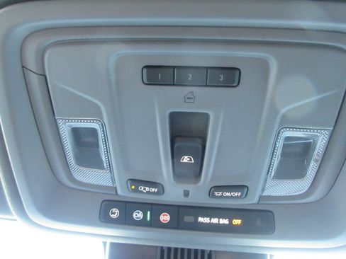 New 2026 Chevrolet Silverado 1500 LT Trail Boss w/ LT Trail Boss Premium Package AWD/4WD image 35