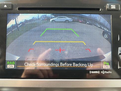 Used 2017 Subaru Outback 2.5i Limited image 21