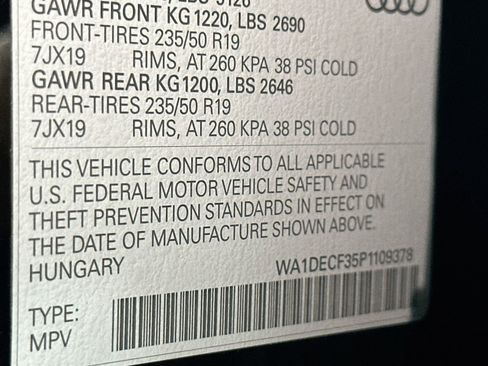 Used 2023 Audi Q3 2.0T Premium w/ Convenience Package AWD/4WD image 24