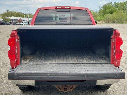 Used 2015 Toyota Tundra SR5 AWD/4WD image 17