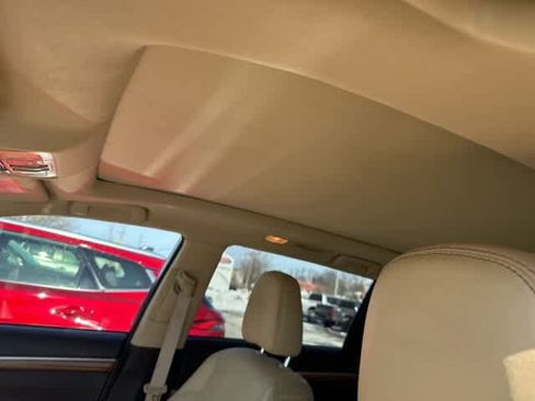 Used 2017 Toyota Highlander Limited Platinum image 8