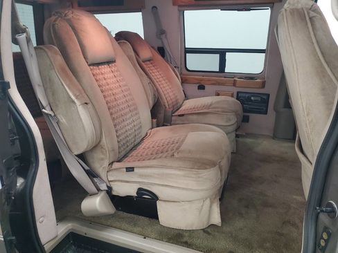 Used 2003 Chevrolet Astro 3dr Extended Length Cargo image 15