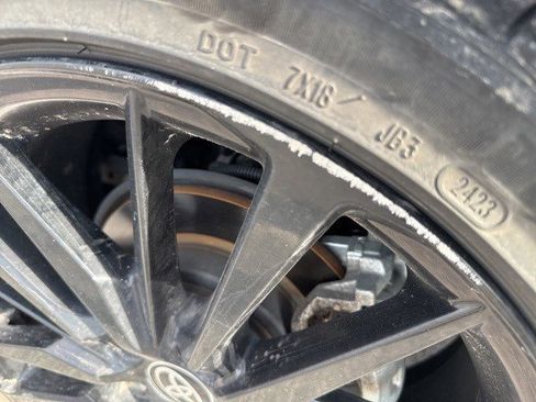 Used 2023 Toyota Camry XSE image 8