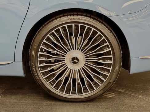 Used 2024 Mercedes-Benz Maybach S 680 4MATIC image 17
