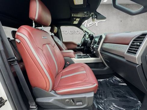 Used 2019 Ford F250 Platinum w/ Platinum Ultimate Package AWD/4WD image 24