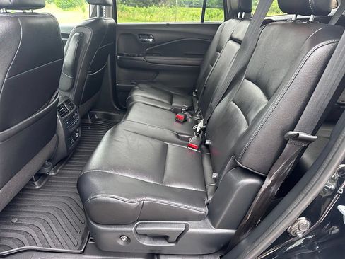 Used 2022 Honda Pilot Touring image 25