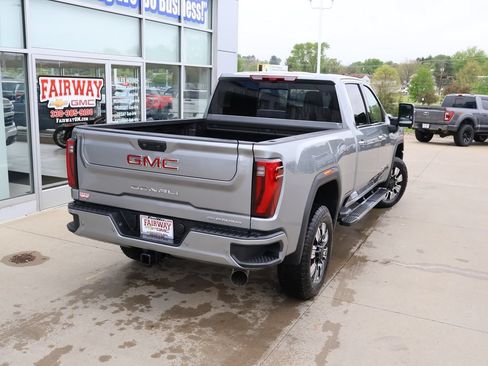 New 2026 GMC Sierra 2500 Denali w/ Denali Reserve Package AWD/4WD image 53