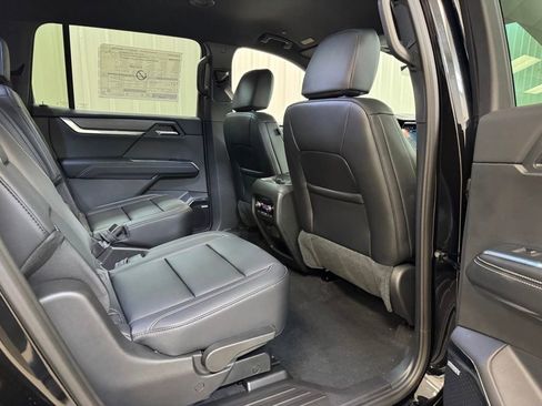 New 2026 GMC Acadia Elevation w/ Elevation Premium Package AWD/4WD image 27
