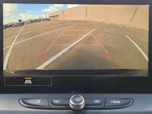 Used 2024 Chevrolet Blazer LT w/ Convenience Package FWD image 16