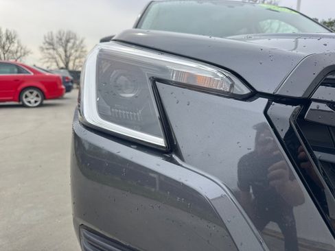 Used 2024 Subaru Forester Premium image 28