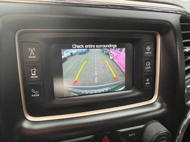 Used 2017 Jeep Grand Cherokee Limited AWD/4WD image 27