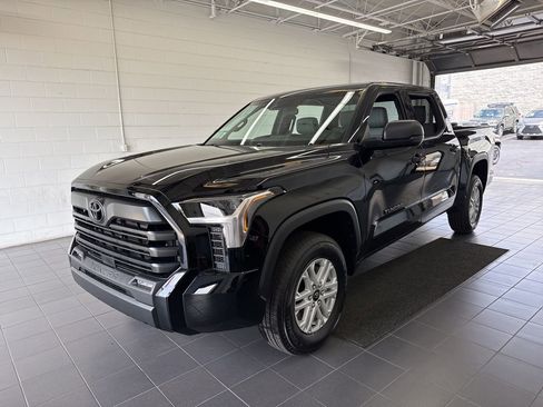 New 2026 Toyota Tundra SR5 AWD/4WD image 4