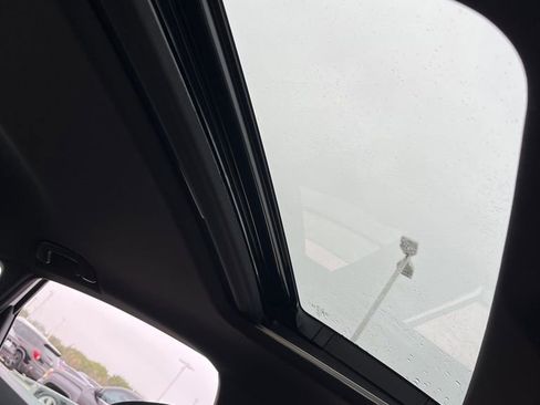 Used 2025 Honda Accord Sport image 31