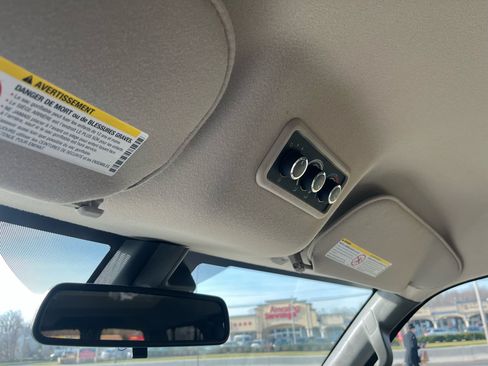 Used 2019 Chevrolet Express 3500 LT w/ LT Preferred Equipment Group image 21