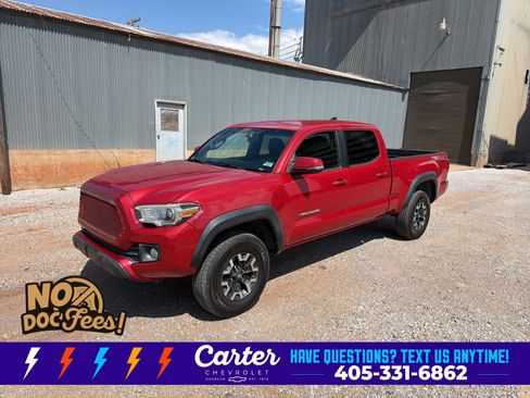 Used 2017 Toyota Tacoma TRD Off-Road w/ Tow Package AWD/4WD image 6