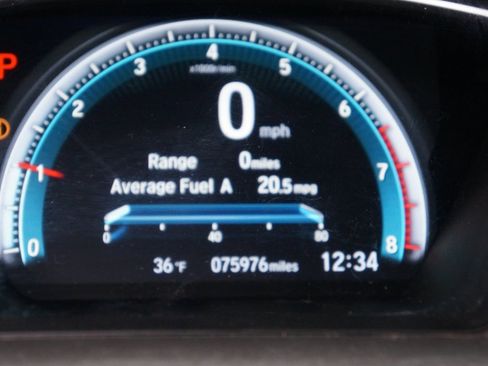 Used 2017 Honda Civic Touring image 19