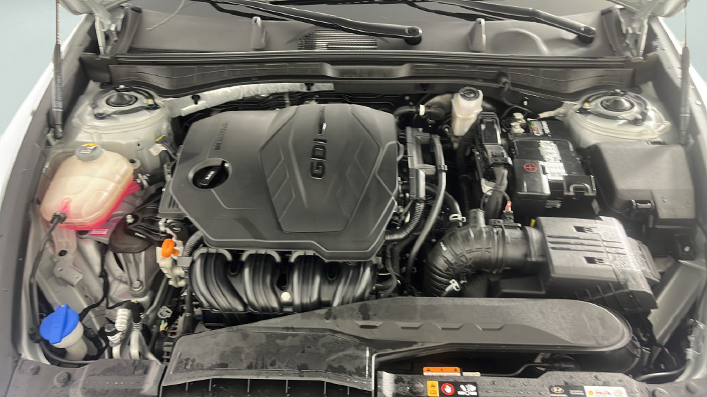 Used 2025 Hyundai Sonata SEL FWD image 37