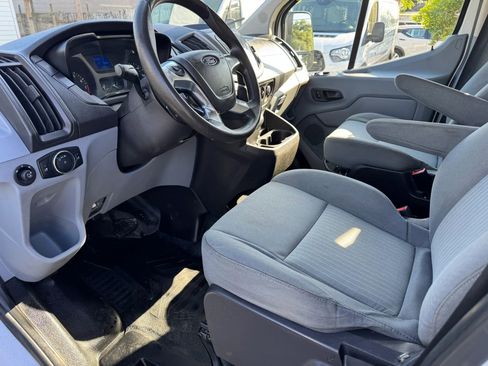 Used 2016 Ford Transit 250 130 Low Roof w/ Exterior Upgrade Package RWD image 23