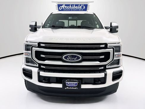 Used 2022 Ford F350 Platinum image 2