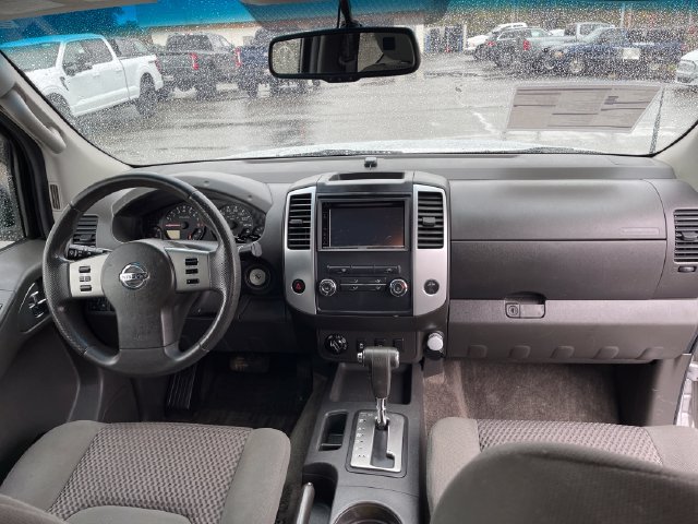 Used 2012 Nissan Frontier SV w/ SV Premium Utility Pkg AWD/4WD image 35