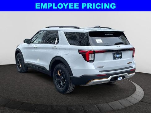 New 2026 Ford Explorer Tremor AWD/4WD image 3