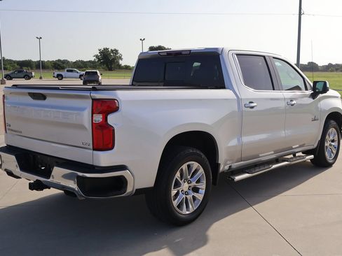 Used 2022 Chevrolet Silverado 1500 LTZ AWD/4WD image 8