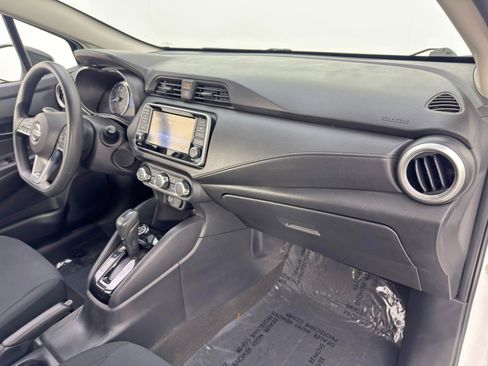 Used 2021 Nissan Versa S image 13