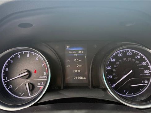 Used 2018 Toyota Camry SE image 29