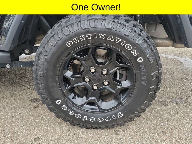 Used 2023 Jeep Gladiator Mojave AWD/4WD image 7