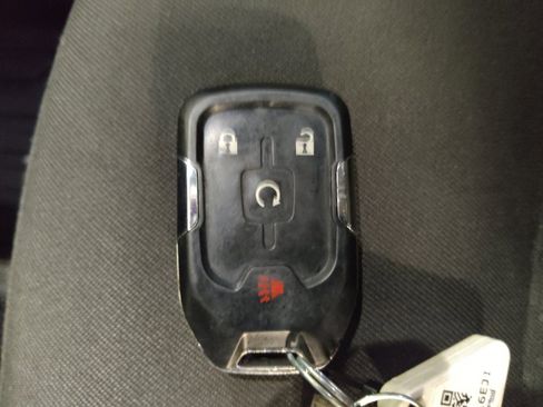 Used 2018 GMC Terrain SLE w/ Driver Convenience Package FWD image 32