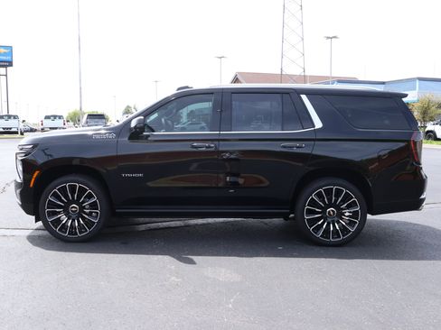 New 2026 Chevrolet Tahoe High Country AWD/4WD image 37