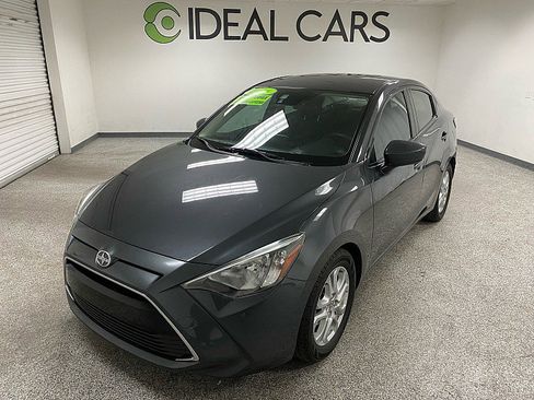 Used 2016 Scion iA image 1