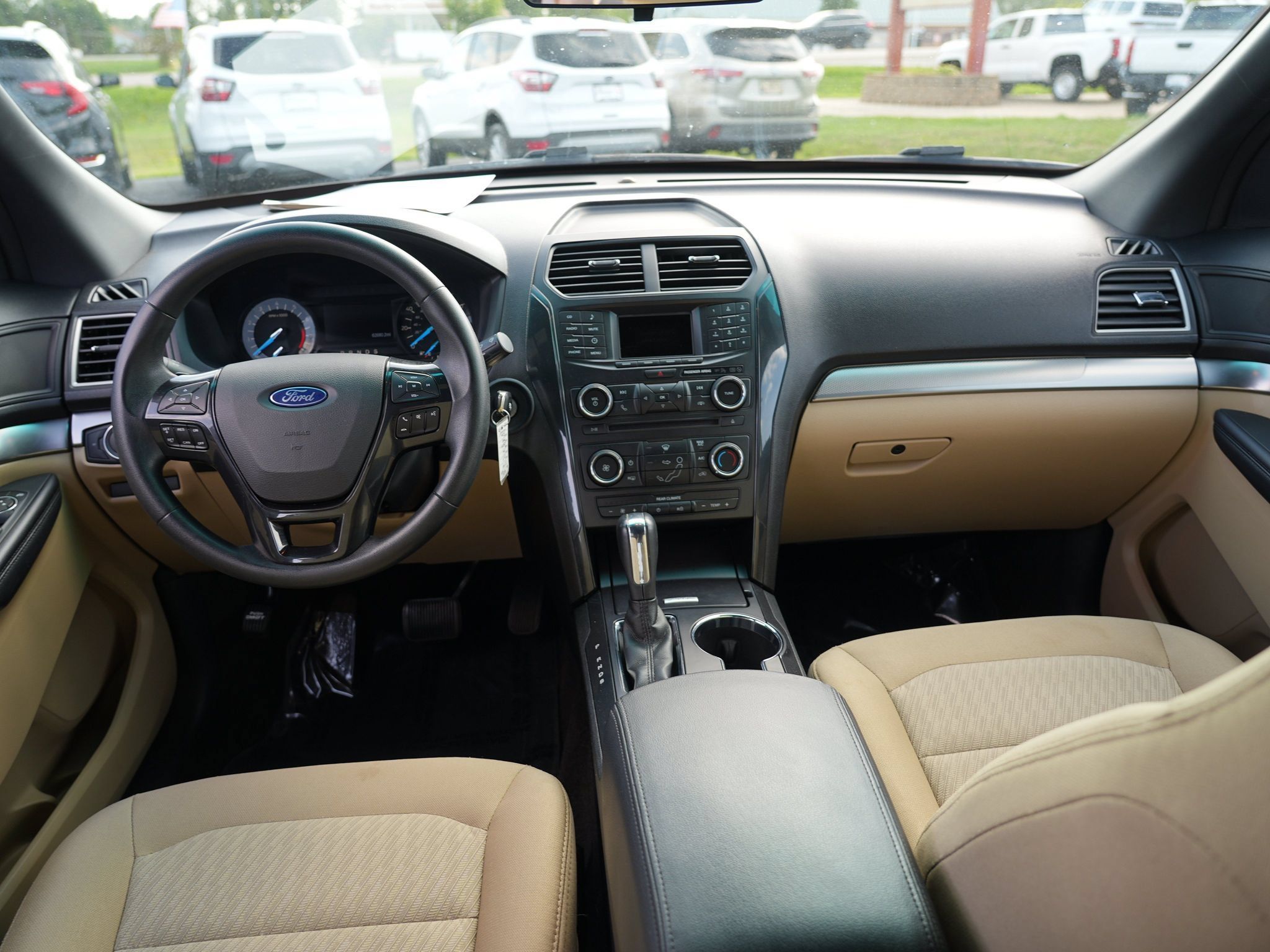 Used 2017 Ford Explorer 4WD image 24