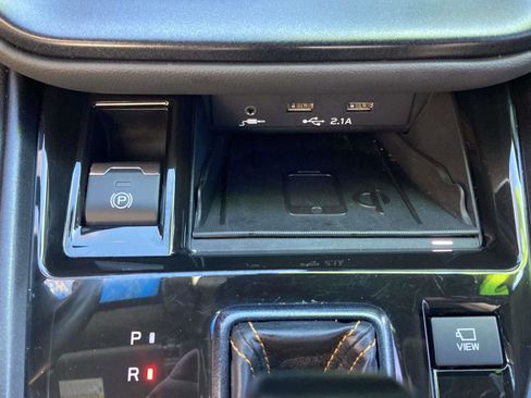 Used 2022 Subaru Outback Wilderness w/ Wilderness Package image 26